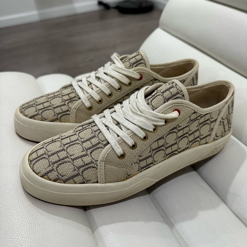 Carolina Herrera Canvas Sneakers with Patterned Design size US8